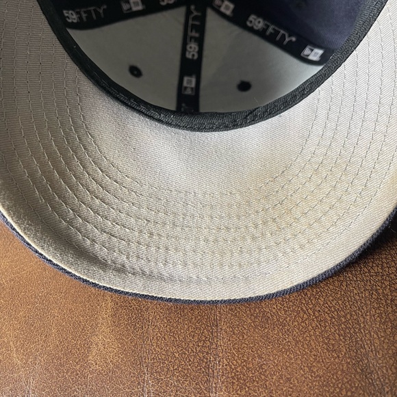 Jays hat - Picture 5 of 5